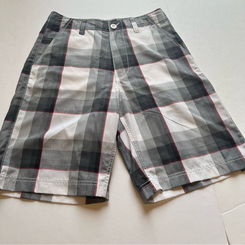 CSG Champs Men's Sports Gear Shorts Plaid Gray/White /Red Size 30